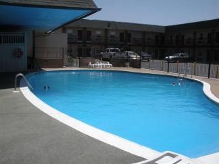 Motel Nendels Inn & Suites