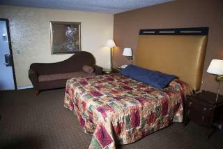 Motel Nendels Inn & Suites