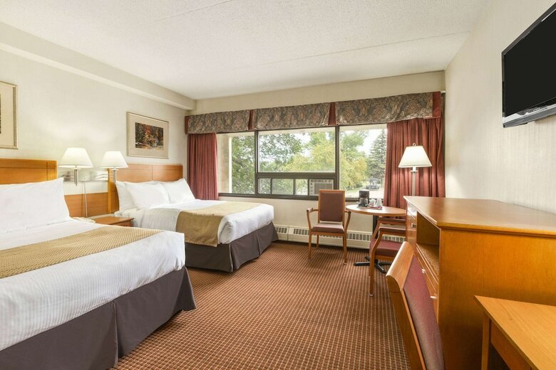 Hotel Travelodge Edmonton East
