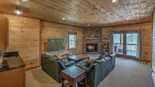 Lazy Dayz Getaway By Escape To Blue Ridge