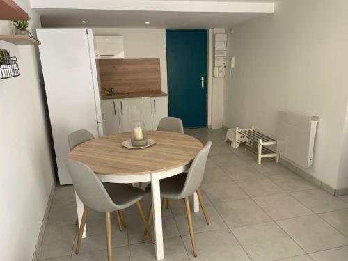 Apartamento Appartement Avec Cour En Centre Ville