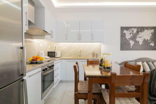 Happiness Apartment