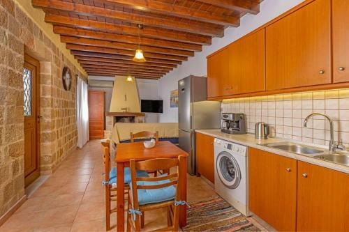 Apartamento Margaritis Luxury Medieval House