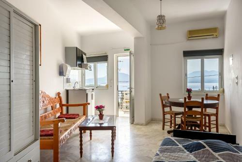 Hostal Angela Apartments New Listing