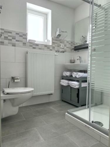 Adn Apartments, Stylish & Modern In K�tz 89359
