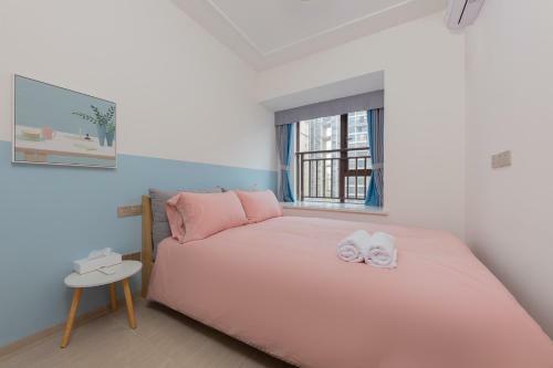 Locals Apartment House 05