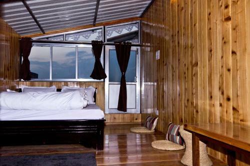 The Dew Drop Home Stay