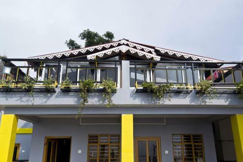 The Dew Drop Home Stay