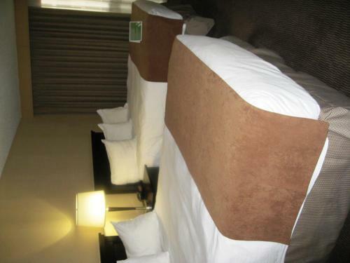 Hotel Red Deer Lodge