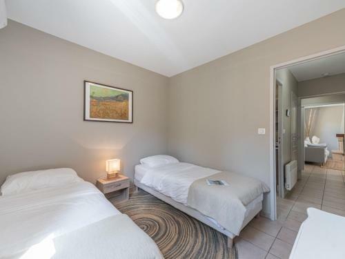 Holiday Home Le Clos Du M�rier