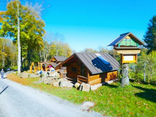 Apartamento Ferienhaus Rh�ner Auszeit