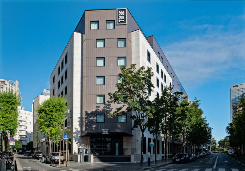 Hotel Tribe Paris La Defense Esplanade