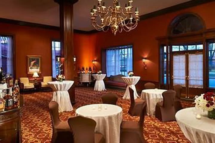 The Dearborn Inn, A Marriott Hotel