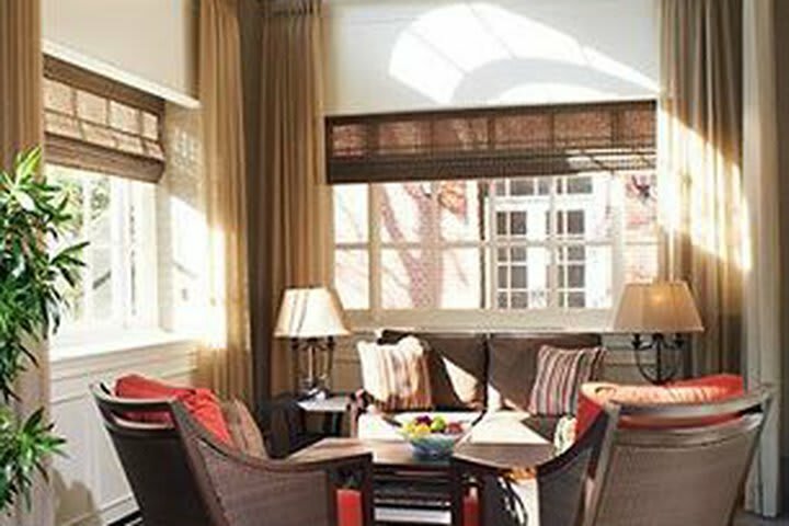 The Dearborn Inn, A Marriott Hotel