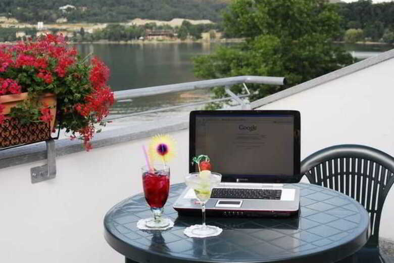 Hotel Chalet Del Lago