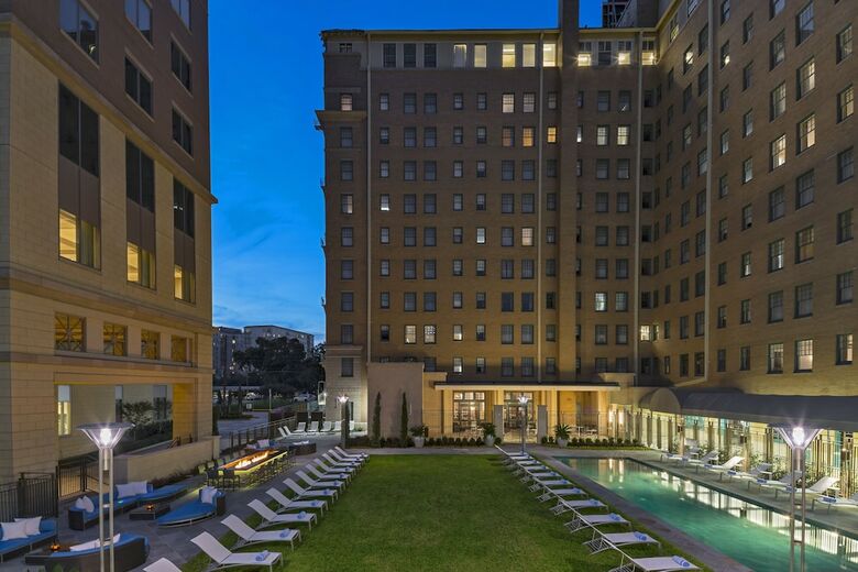 Hotel Le Meridien Dallas, The Stoneleigh