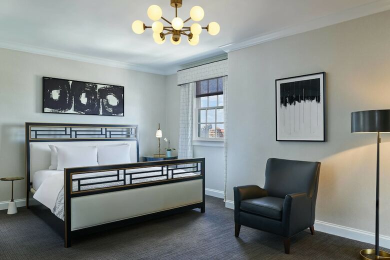 Hotel Le Meridien Dallas, The Stoneleigh