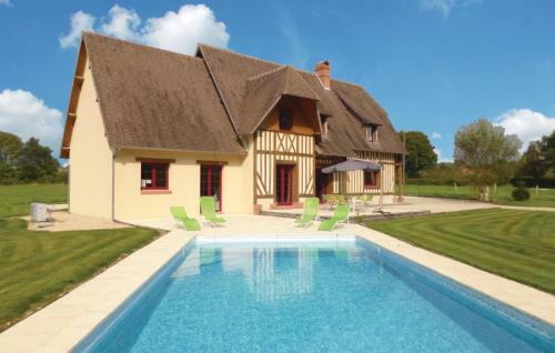 Holiday Home La Croupte J-839