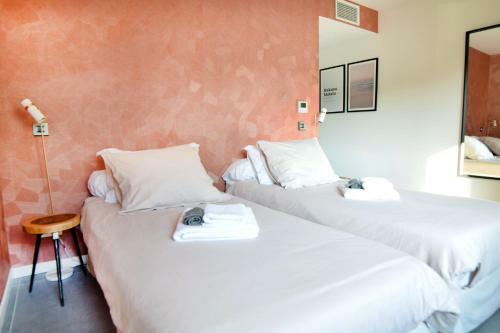 Villa Blanche Luxury - Pieds Dans L'eau, Piscine Chauff�e