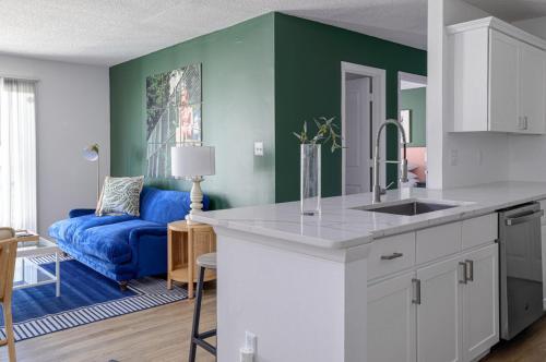 Wanderjaunt - Southpark Commons Apartments