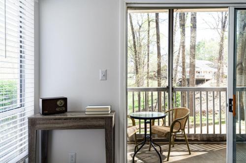 Wanderjaunt - Southpark Commons Apartments