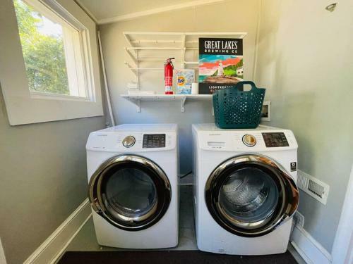 Noda Walk To Plaza Midwood 3bed/2bath