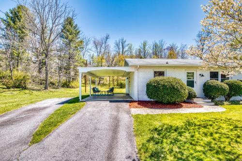 Chic Retreat At Lake Junaluska