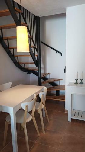 Apartamento �tico Duplex Con Vistas Al Mar