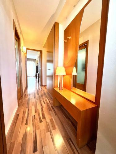Oriol Center Apartments