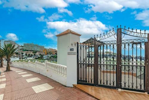 Apartamento Ocean View Suite With Pool, 2 Min Beach