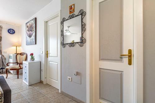 Jardin Apartment With Pool View