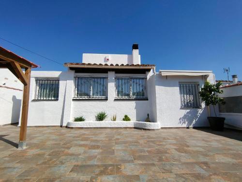 Casa Con Piscina En Empuriabrava - 159