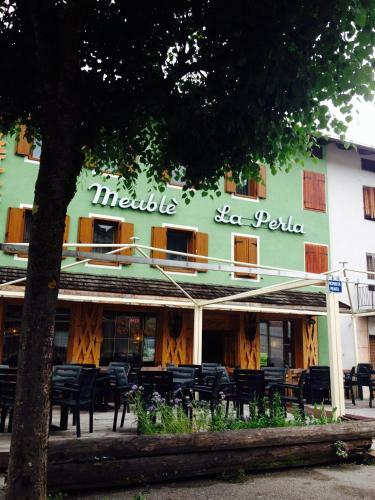 Hotel Meubl� La Perla
