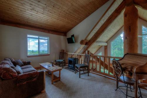 Tetro Rock Retreat
