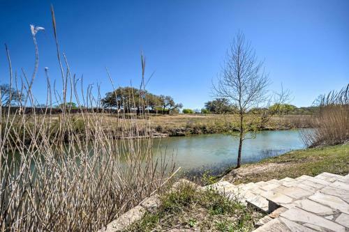 Unique Stay Historic Home Along Blanco River