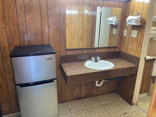Hotel Wildflower Inn & Rv Park