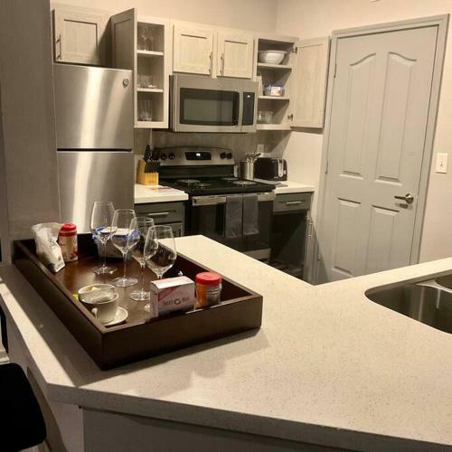 An Amazing 2 Bedroom/2 Full Bath Apartment Unit With Desk