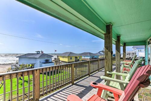 Surfside Beach Home With Views, Steps To Shore!