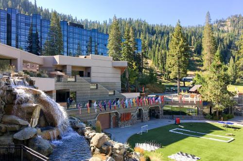 Resort At Squaw Creek's 806