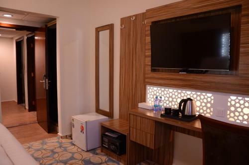 ???? ????? ??????? Artal International Hotel