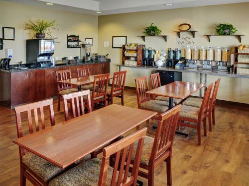 Hotel Lakeview Inn & Suites Slave Lake