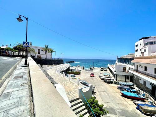 Apartamento Junto A Oceano, Terraza, Bbq En Playa Alcala