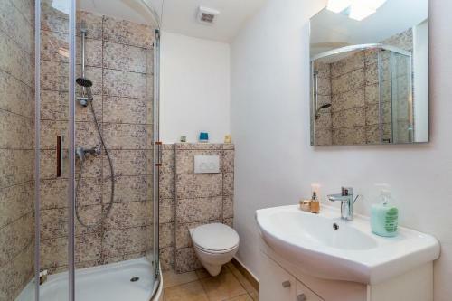 Pool & Hot Tub Villa Marina Cres