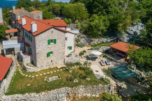 Pool & Hot Tub Villa Marina Cres