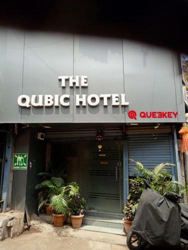 The Qubic Hotel By Wb Inn