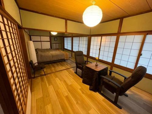Nara Yoshino, A Hideaway With A Superb View