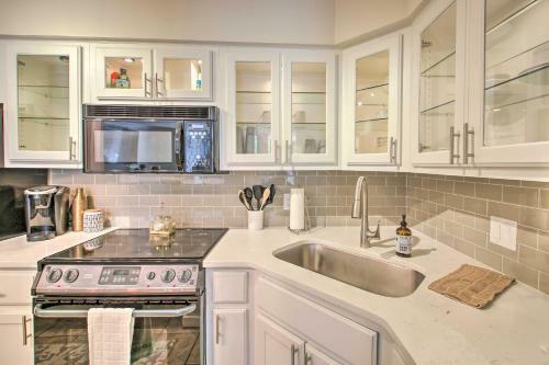Apartamento Lakefront Hot Springs Condo With Patio And Pool!