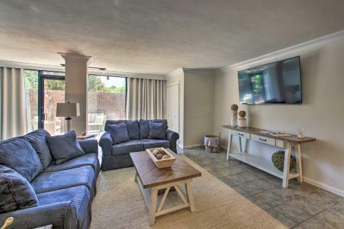 Apartamento Lakefront Hot Springs Condo With Patio And Pool!