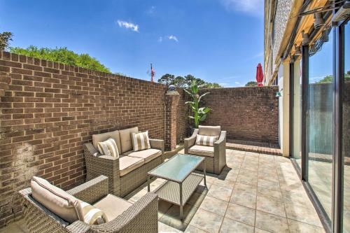 Apartamento Lakefront Hot Springs Condo With Patio And Pool!