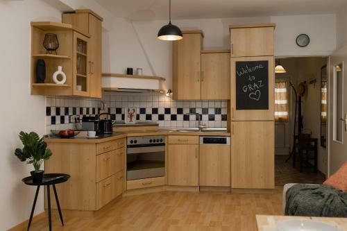 Fresh Apartment With Terrace + Free Parking